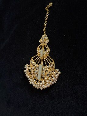 Gold Pearled Traditional Pendant Earring - Gold Color